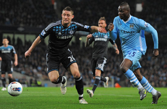 田径队不仅 田径队不仅